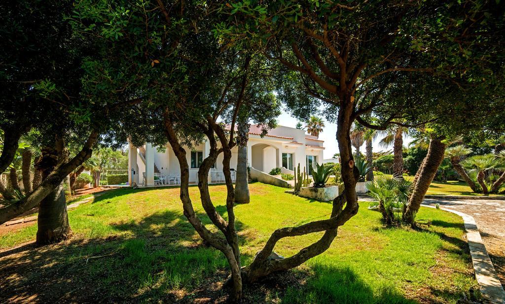 Villa Sapore Di Sale Alliste Exteriör bild